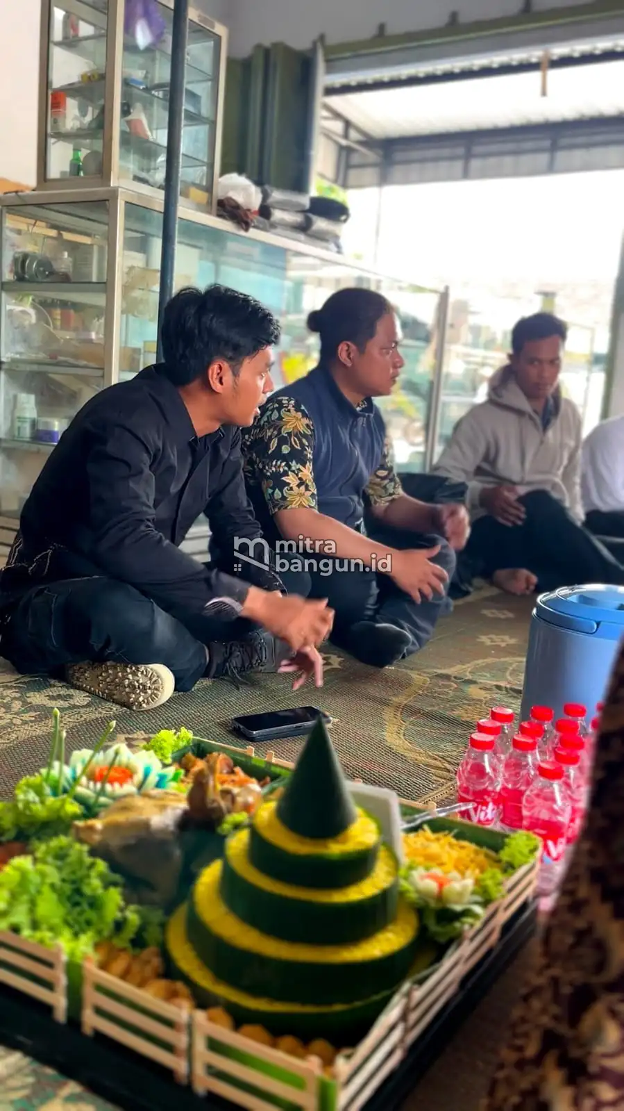 Foto doa rumah baru saat syukuran