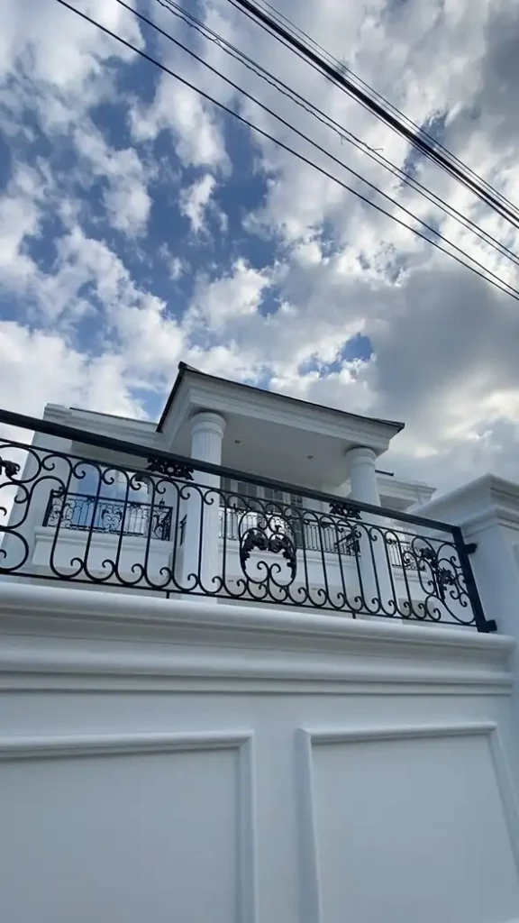 serah terima rumah pak atet depan