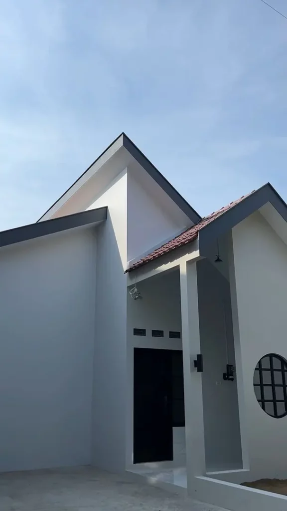 100 rumah kak Naida U akan diserahkan