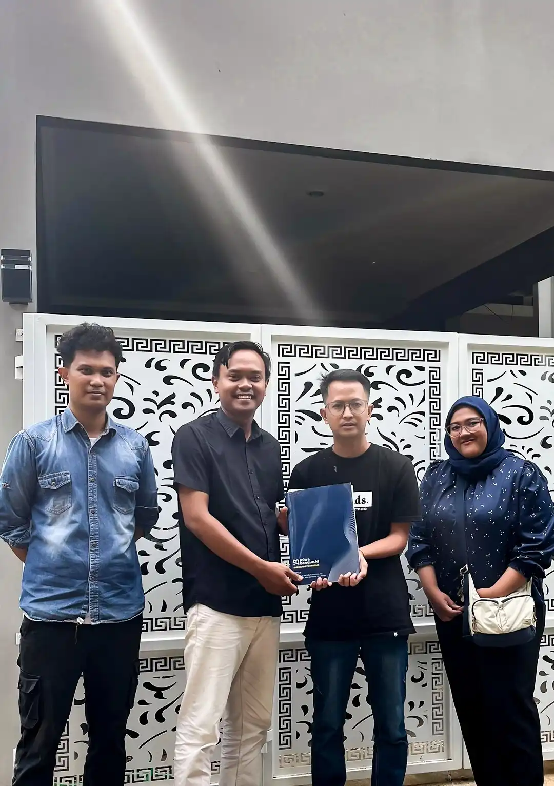 warga semarang ini memberi testimoni bangun rumah oleh kontraktor