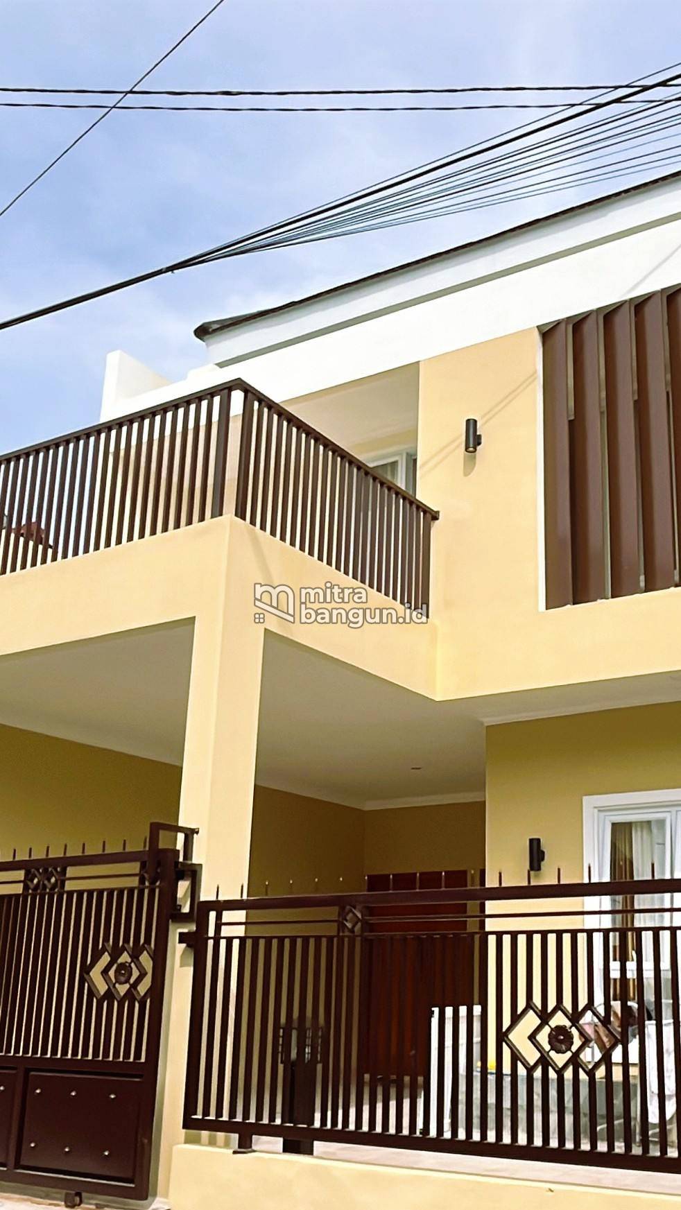 Hasil renovasi rumah jadi 2 lantai oleh kontraktor medan