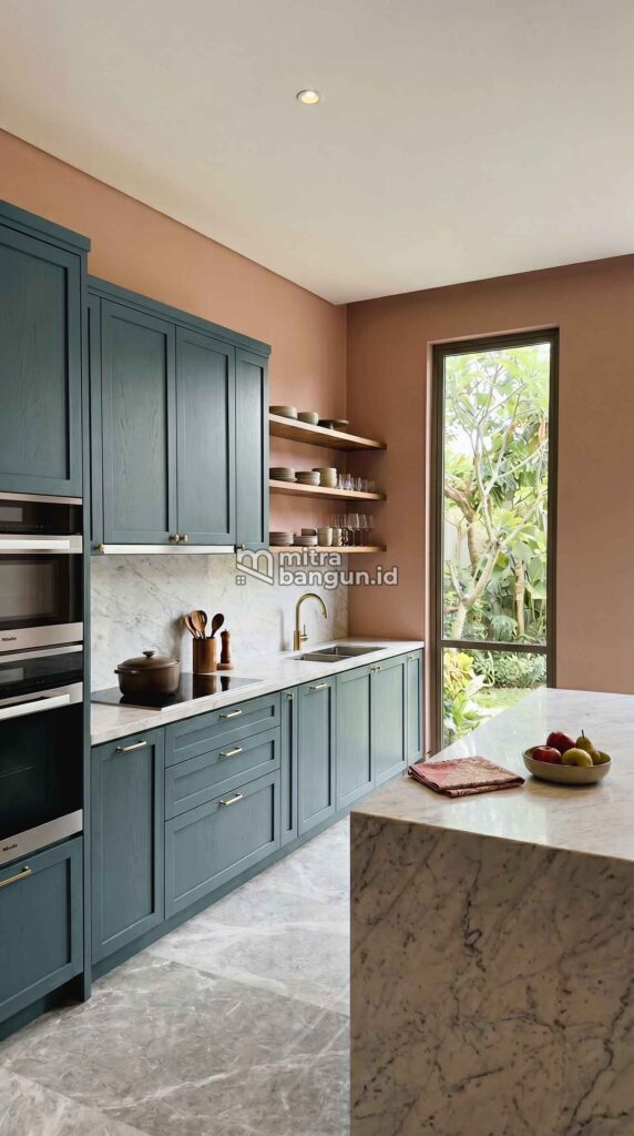 cat dapur warna pink dusty di rumah