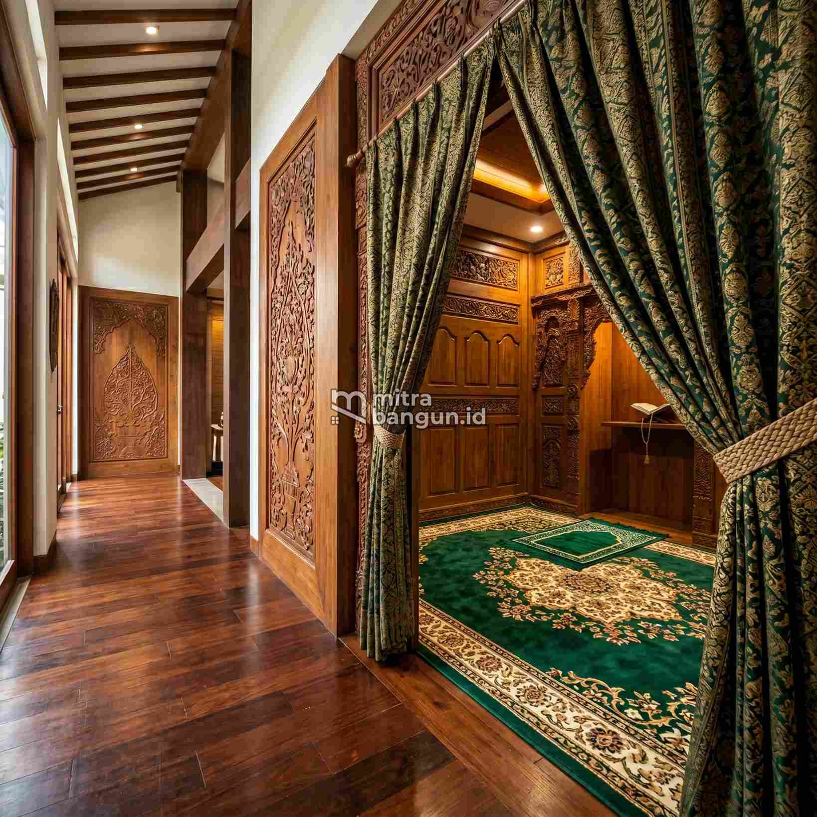 pintu mushola dalam rumah dengan tirai